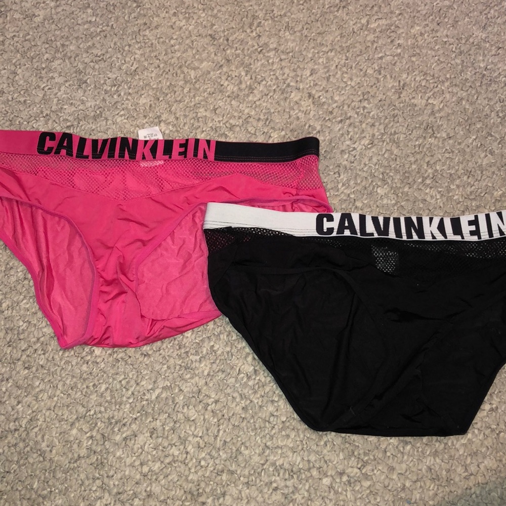 Black and Pink Calvin Klein hipster underwear